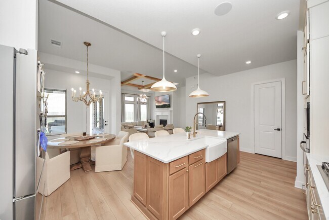 Building Photo - 2995 Tantara Dr