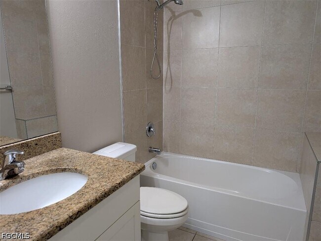 Building Photo - 4405 SW 8th Ct