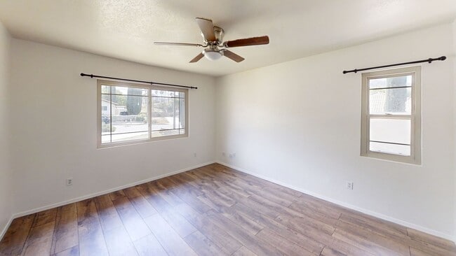 Building Photo - Reche Canyon Home with a Pool