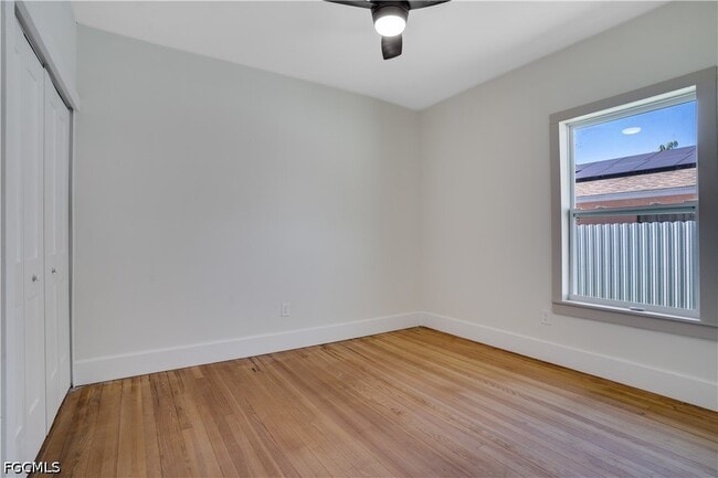 Building Photo - 4058 39th Ave N