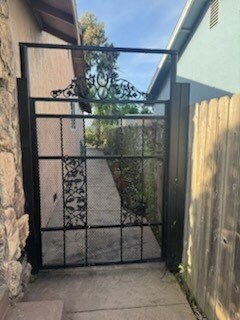 Building Photo - 270 Dutch Flat Ct