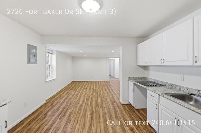 Building Photo - 2726 Fort Baker Dr SE