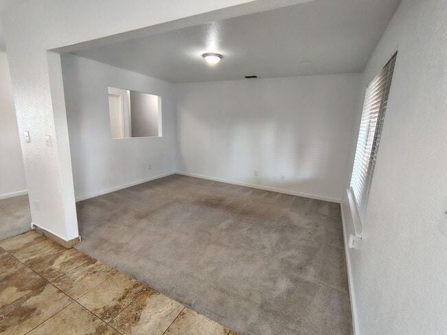 Building Photo - 2218 Heritage Manor Dr