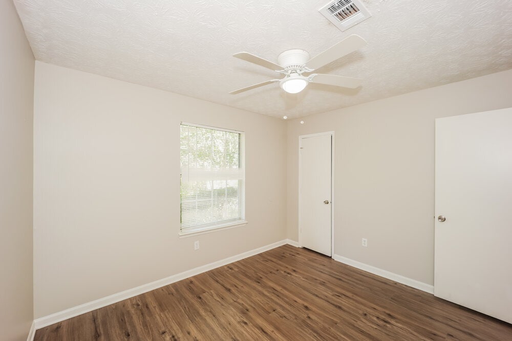 Building Photo - 10299 Wisteria Ln