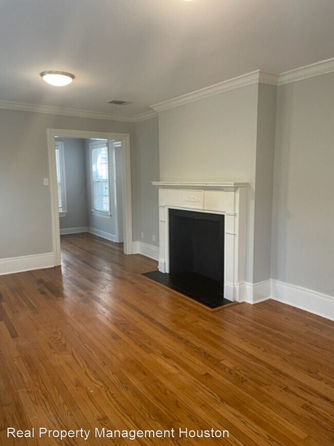 Building Photo - 1 br, 1 bath House - 2302 Blodgett Street #3