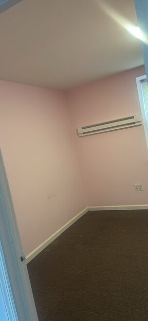 Building Photo - 17 Dewitt Pl