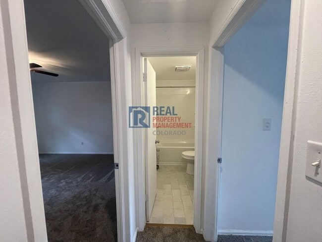 Building Photo - 1224 Cree Dr