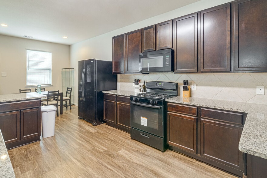 Building Photo - 18607 Jerrara Stream Ln