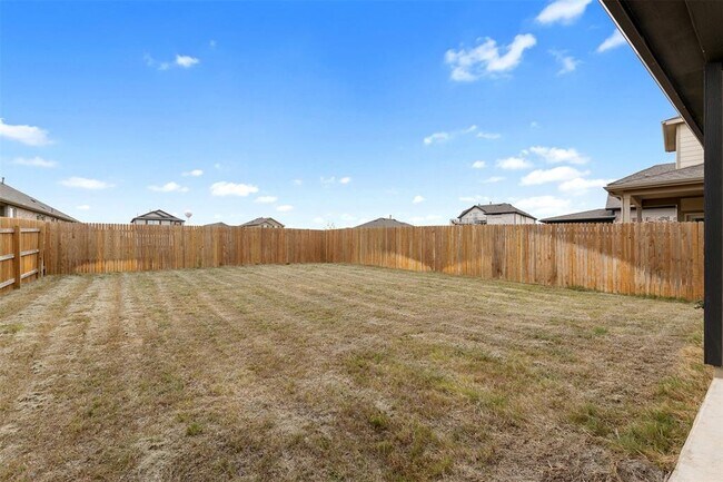 Building Photo - 214 Queen Topsail Wy