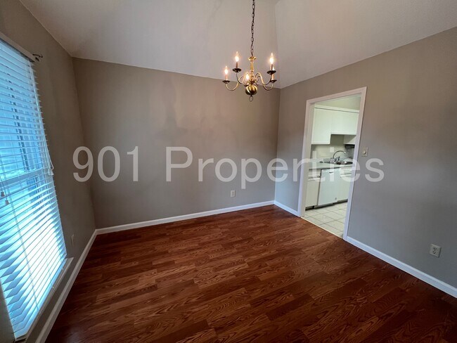 Building Photo - 5650 Richburg Ave