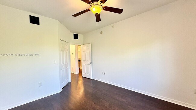 Building Photo - 2728 Anzio Ct