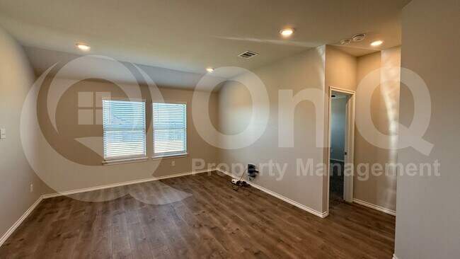 Building Photo - 802 Turnbuckle Ct