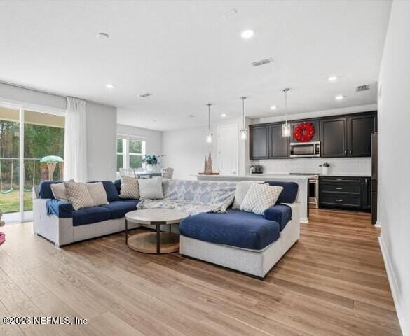 Building Photo - 836 Blind Oak Wy