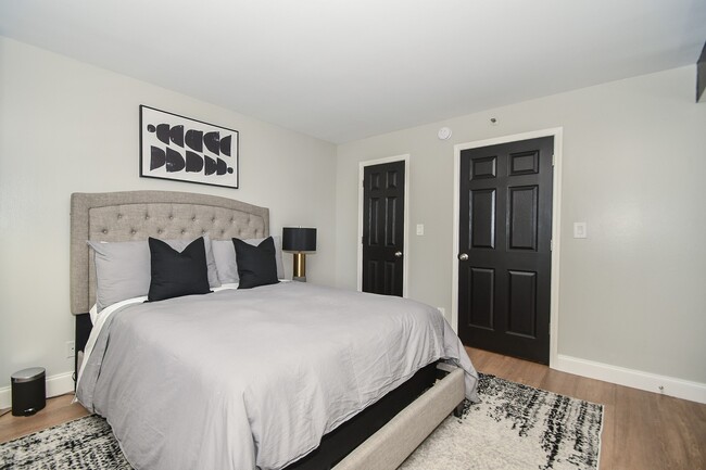 Building Photo - 3525 Sage Rd