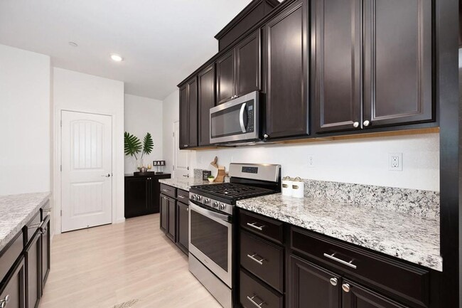 Building Photo - Now Leasing – 3 Bed + Loft, 2.5 Bath (2019...