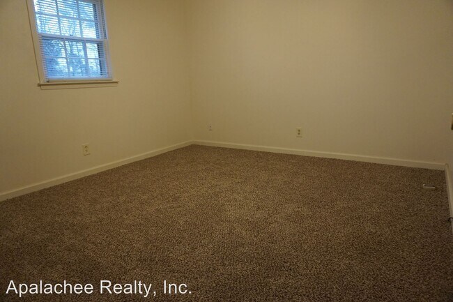 Building Photo - 2 br, 1 bath House - 347 Browns Road