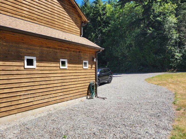 Building Photo - 27201 WA-3