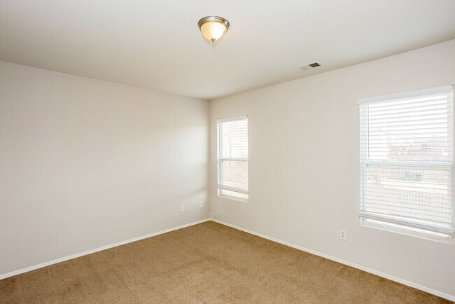 Building Photo - 9514 John Russell Rd