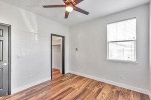 Building Photo - 7531 Edinburgh Way