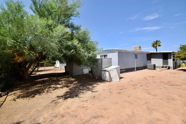 Building Photo - Great Mesa home