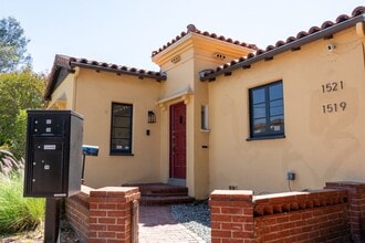Building Photo - 1521 S Stanley Ave