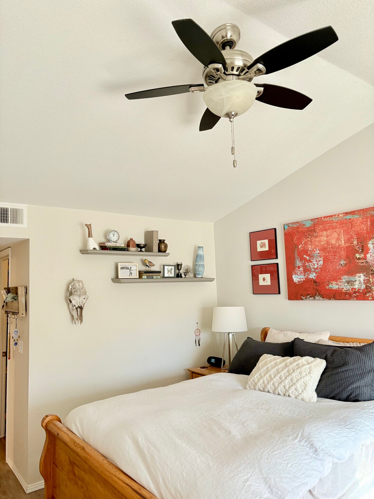 Building Photo - 3002 W Elizabeth St