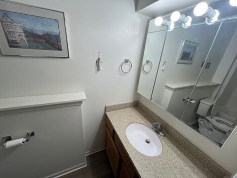 Building Photo - 3961 Camelot Dr SE