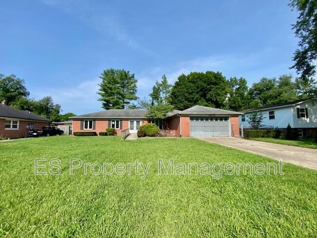 Building Photo - 6110 Munsee Ln