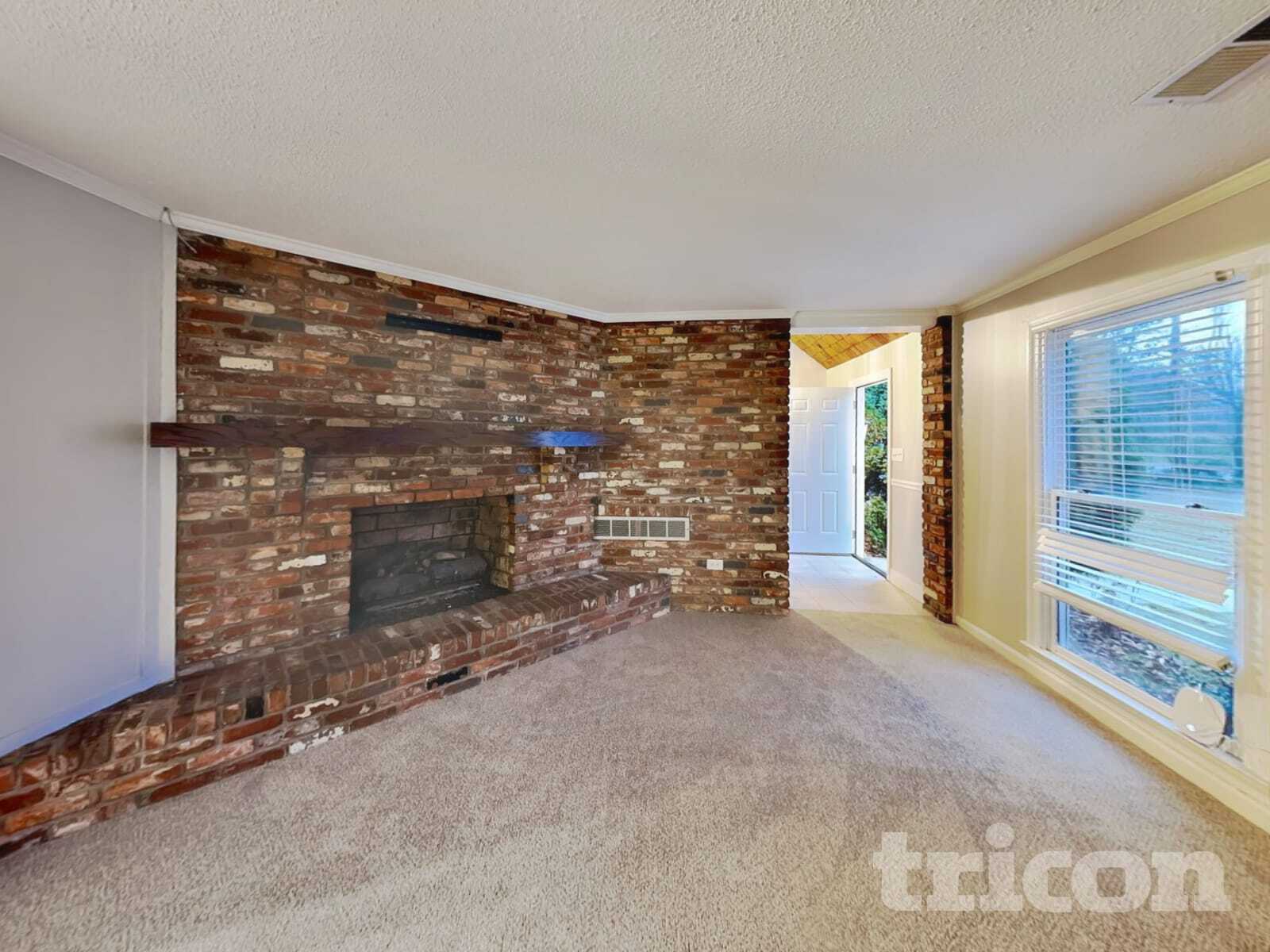 Building Photo - 2855 Dellinger Dr