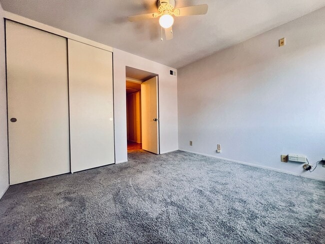 Building Photo - Mission Ridge 2 Bedroom 2 Bath Condo for Rent