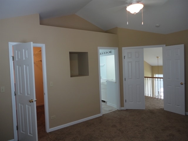 Building Photo - 626 David St