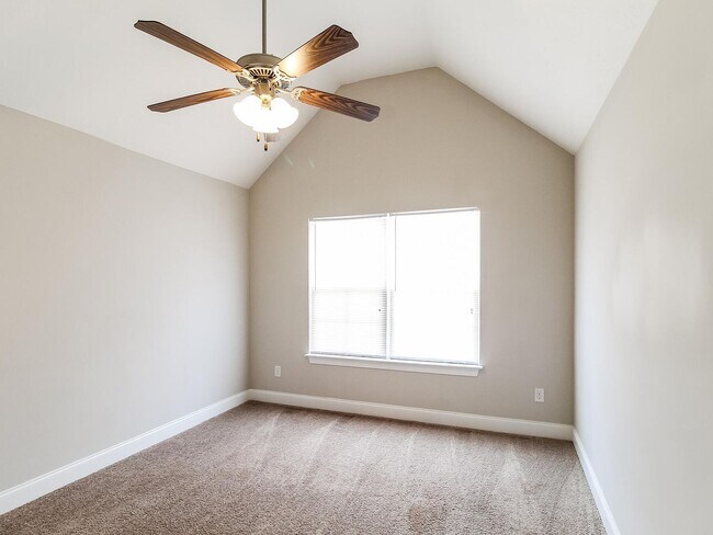 Building Photo - 4395 E Barcelona Way