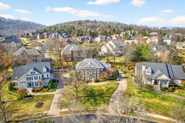 Building Photo - 6 Portrush Ct