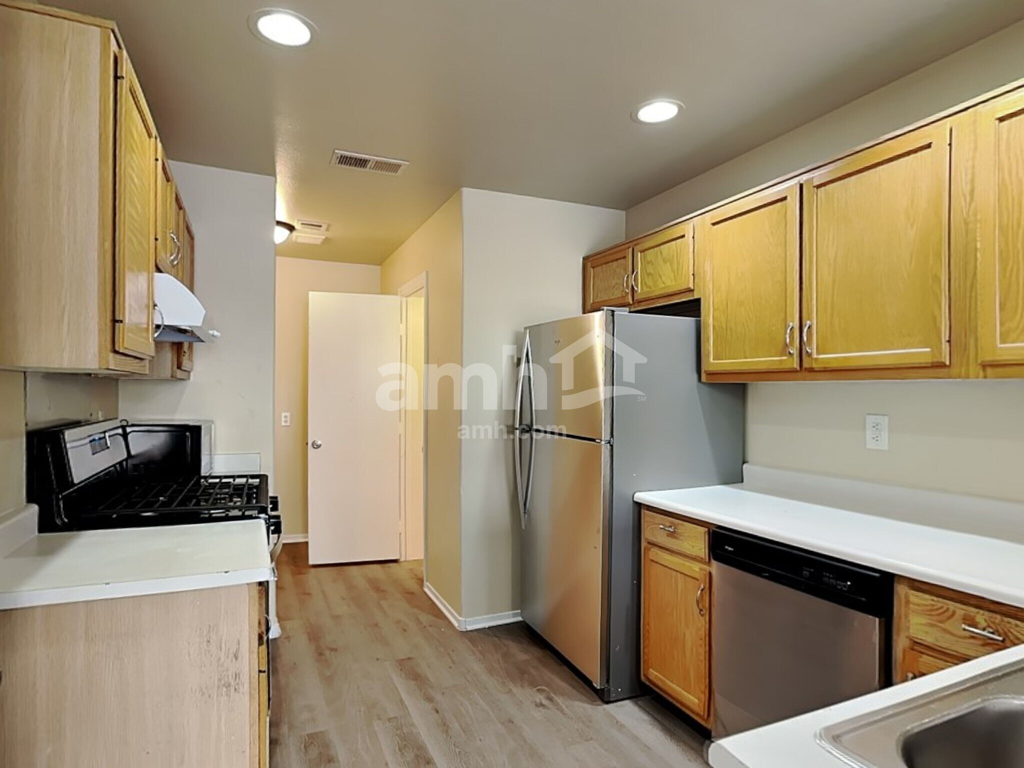 Building Photo - 8225 Diamond Star Ct