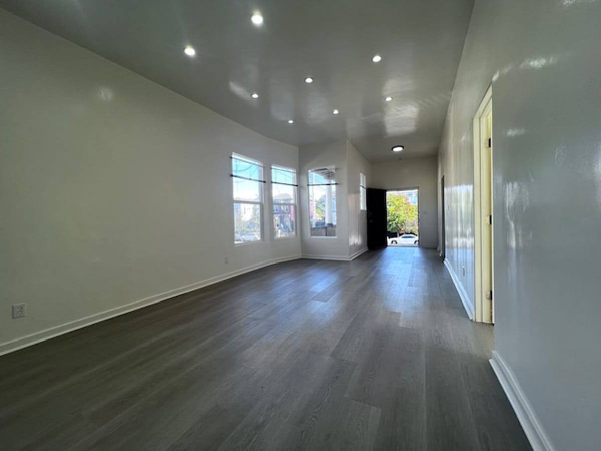 Building Photo - 1039 Peralta St