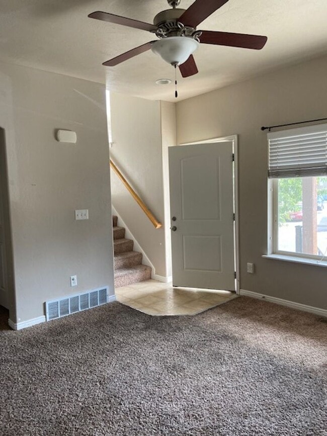 Building Photo - West Park #10