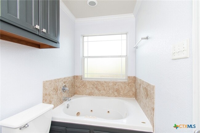 Building Photo - 1702 Indian Camp Trail