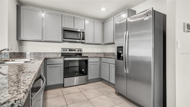 Building Photo - 12173 Downy Birch Dr