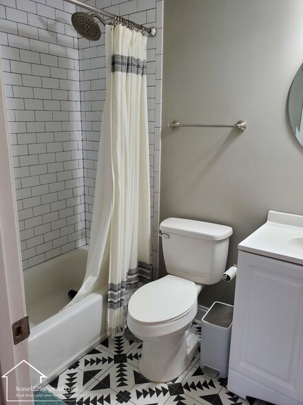 2nd bath - 1225 N 32nd St