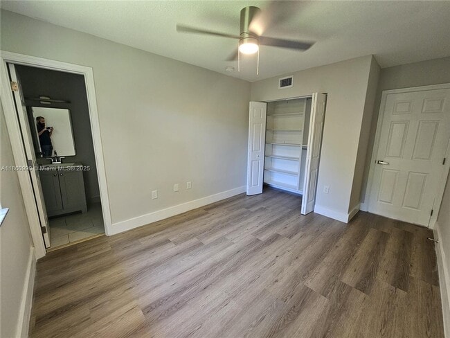 Building Photo - 560 NE 63rd St