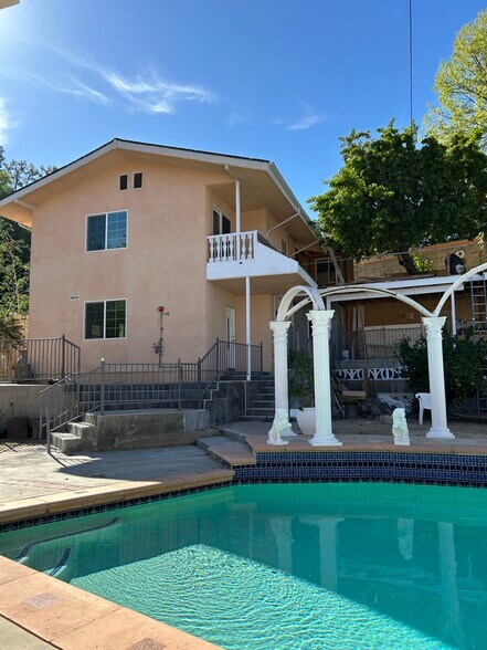 Primary Photo - 20229 Lorenzana Dr