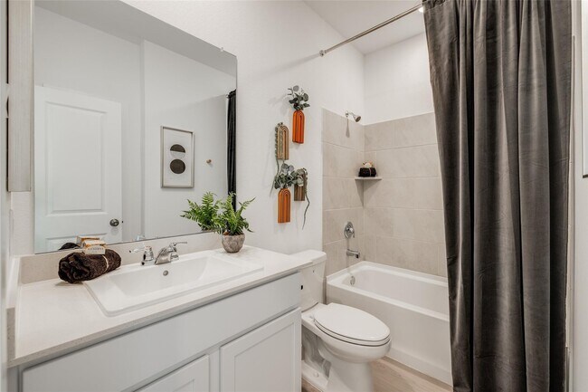 Building Photo - 26518 Foxtail Fern Dr