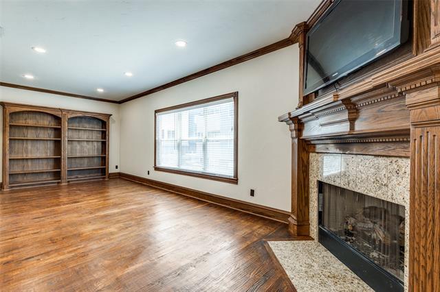 Building Photo - 4110 McKinney Ave