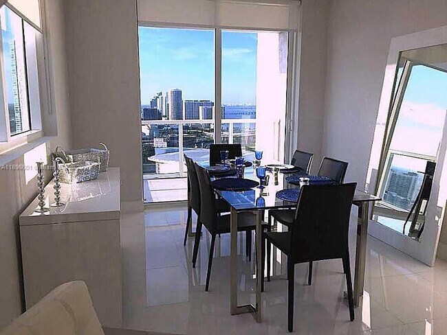 Building Photo - 244 Biscayne Blvd
