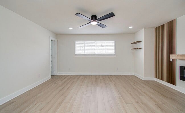 Building Photo - 14231 Misty Meadow Ln