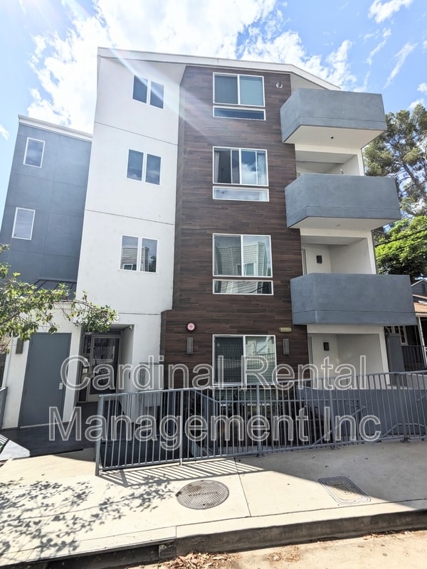 Building Photo - 11912 Laurelwood Dr