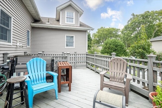 Building Photo - 130 Taft Ave