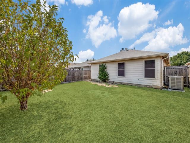 Building Photo - 1009 Savage Dr