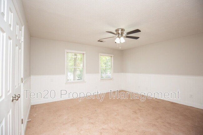 Building Photo - 6820 Panstone Dr