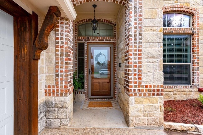 Building Photo - Upgraded 3 Bed Home in Aledo ISD with Office and Spacious Open Layout